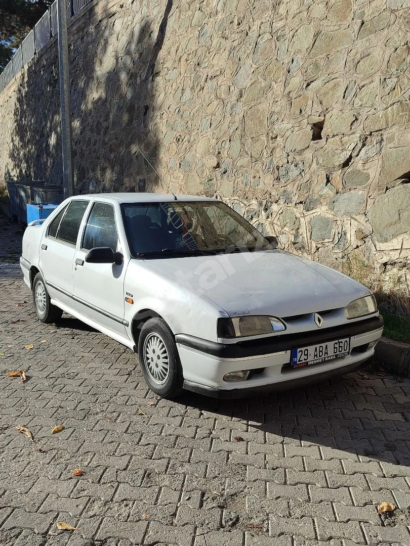 Renault 19 Alize