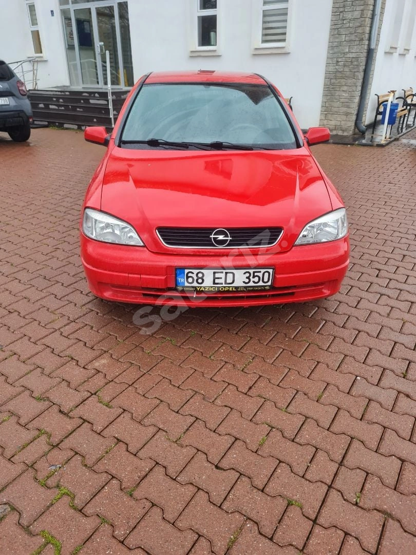 Temiz  Opel Astra Degisensiz