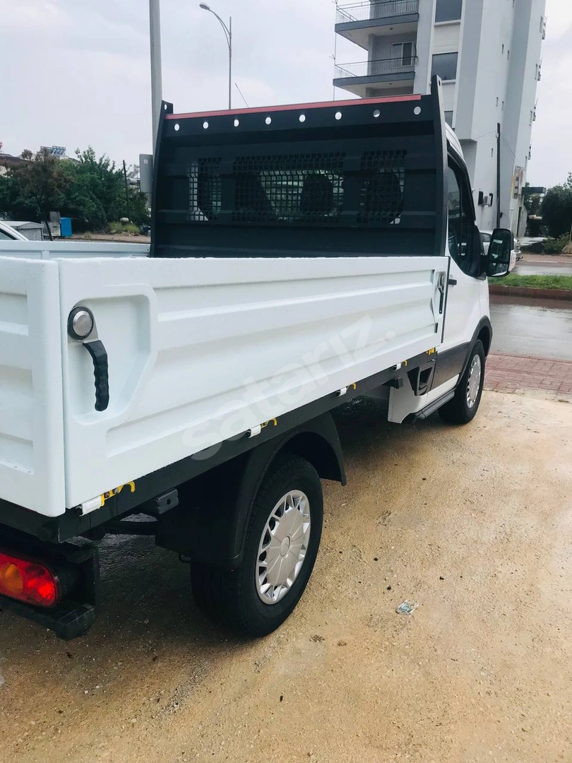 Ticari İşlerinize Uygun Kiralık Ford Transit Kiralık Kamyonet