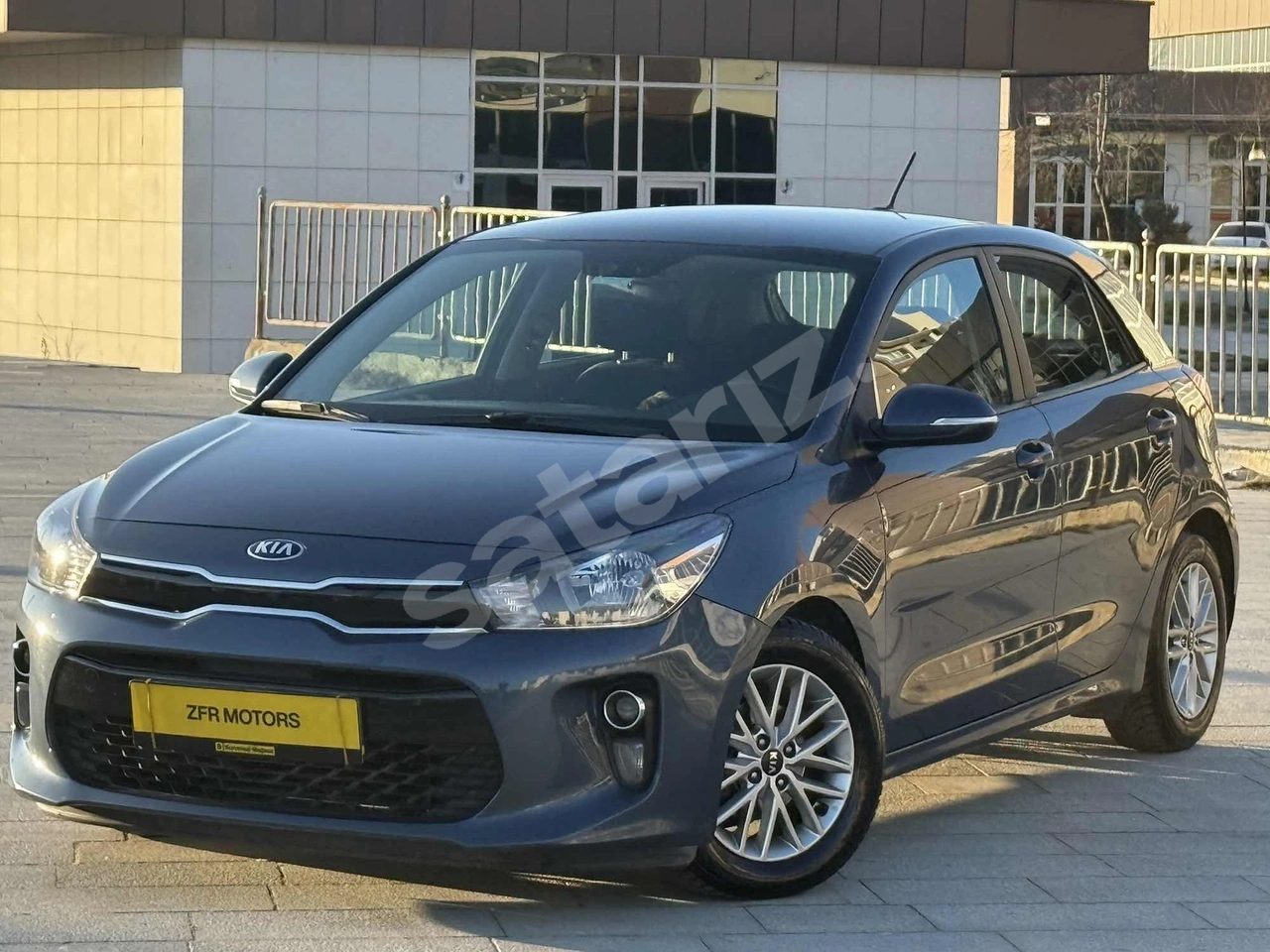 ZFR MOTORS HATASIZ BOYASIZ KİA RİO 1.4 CVVT ELEGANCE TEKNO