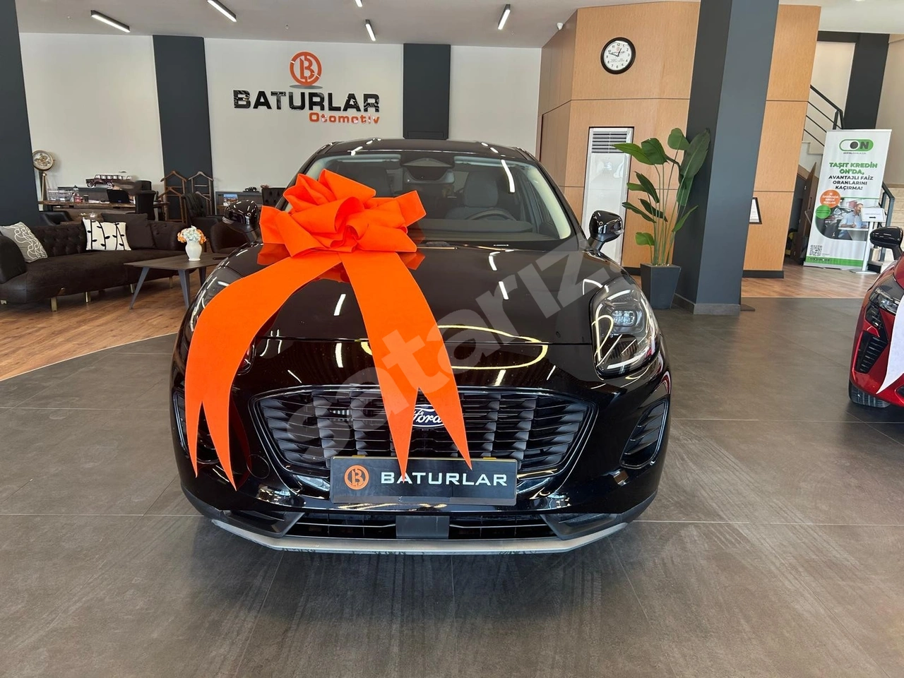 BATURLAR ANT-İST | TAMAMINA YAKIN KREDİ | K.K 12 AY | 17.622 KM