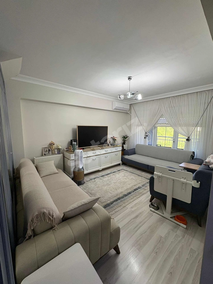 BALKAN MAHALLESİ NDE GENİŞ YÜKSEK KREDİLİ 2+1 DAİRE