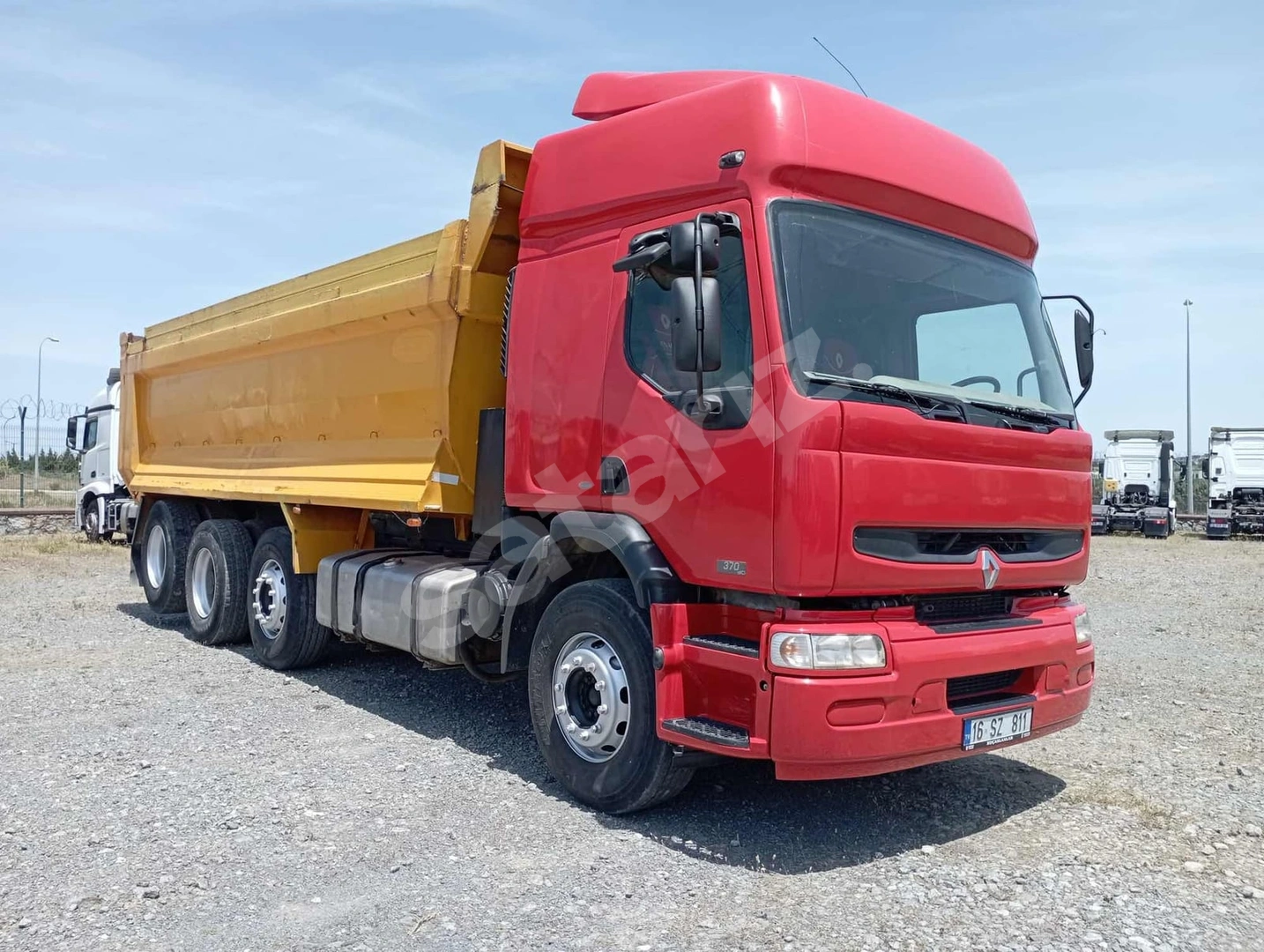 6 AY %0 FAİZ KOÇASLANLAR2'DE RENAULT PREMİUM 370 HARDOX DAMPER