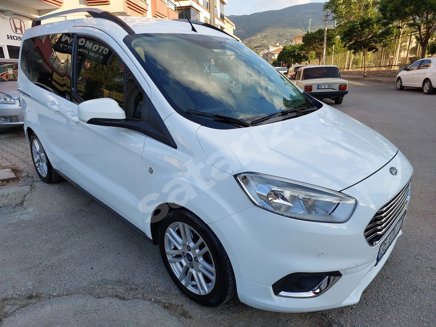 YAPAR OTOMOTİV'DEN BOYASIZ 2020 COURİER OTOMOBİL RUHSAT TİT.PLUS