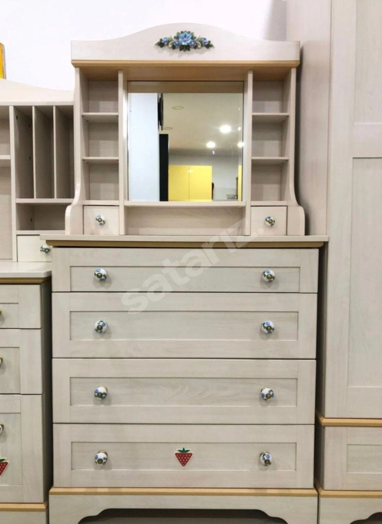 ÇİLEK FLORA MODELİ AYNALI ŞİFONYER