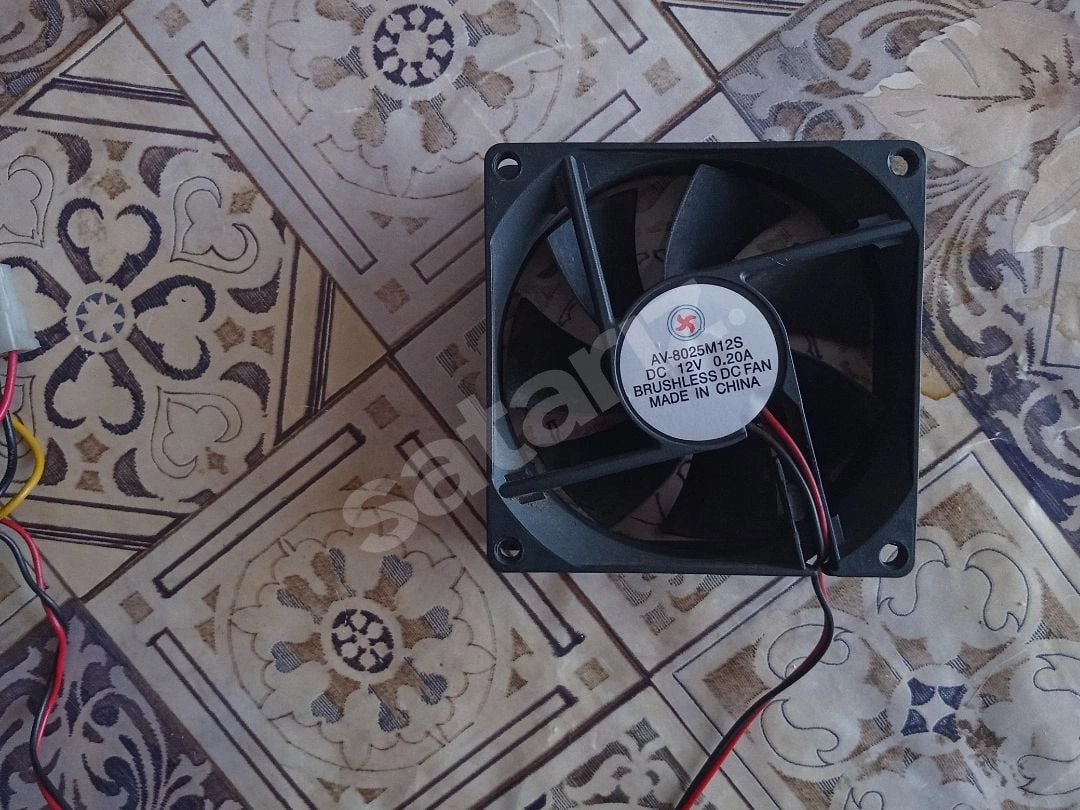 AV 8CM Kasa Fanı + Çoklayıcı Uç