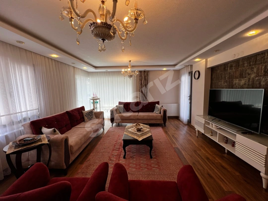 ŞEHİR MERKEZİNDE RÜYA GİBİ BİR EV