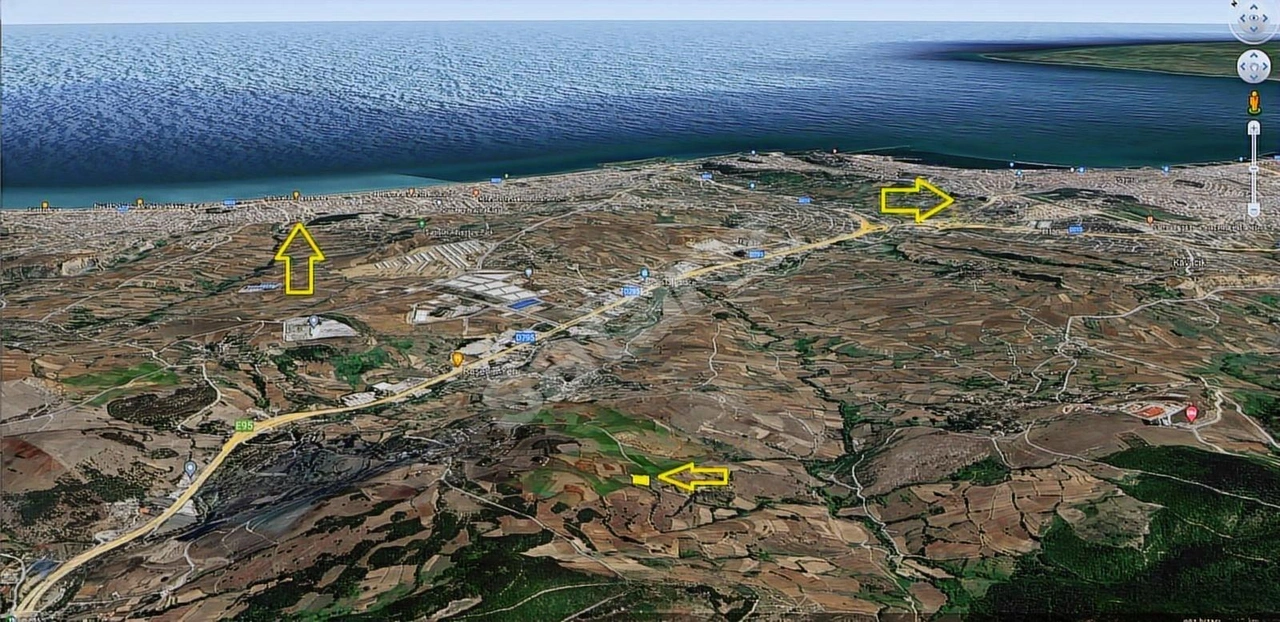 REMAX KUZEY ONURDAN İMAR SINIRINDA YATIRIMLIK SATILIK TARLA