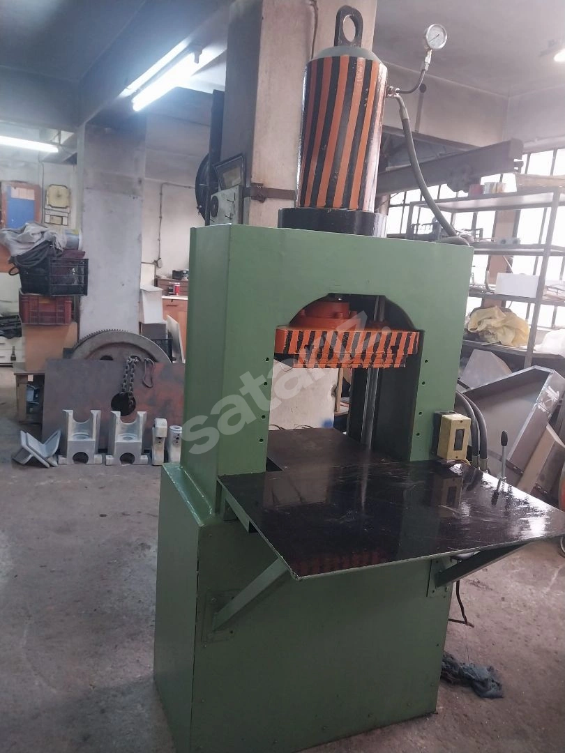 15 Tonluk Hidrolik Pres Makine Ve 80tonluk Hidrolik Pres 3
