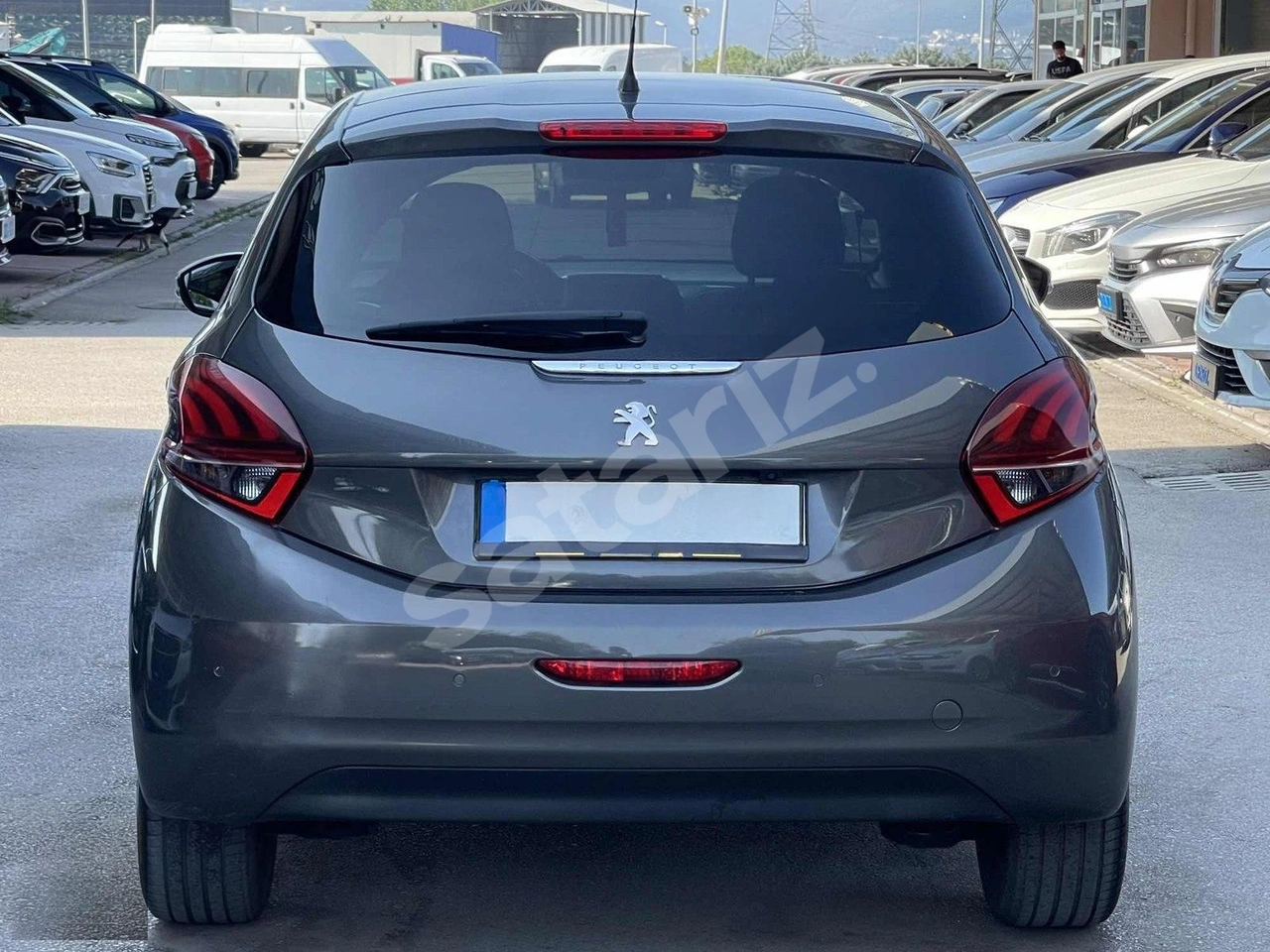 PEUGEOT 208 1.5 CAM TAVANLI