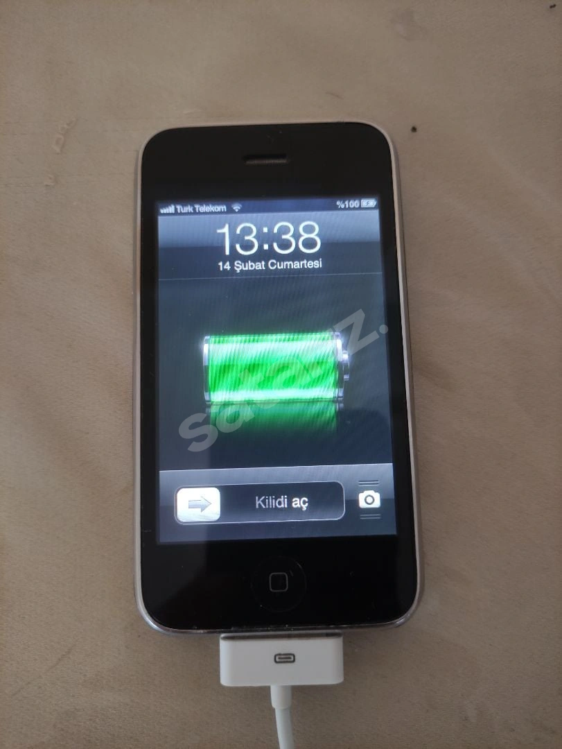 Satılık Kolleksiyonluk 3GS 8Gb-1.990.-TL