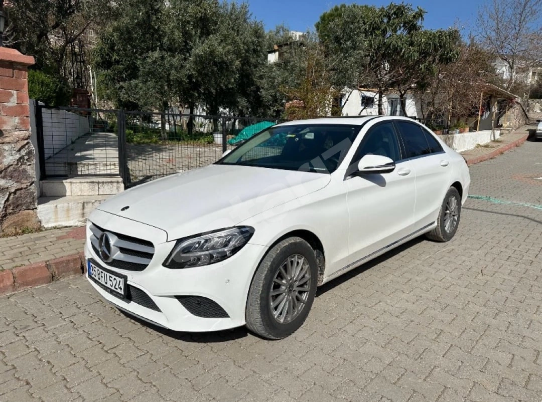 Mercedes Benz C200D 2020 Model dizel Otomatik 9G 160HP