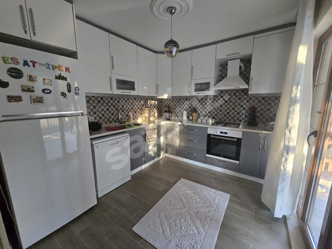 FVR'DEN İZNİK ÇİÇEKLİ 1300 M2 ARSASI 130 M2 - 3+1 ÇİFTLİK EVİ