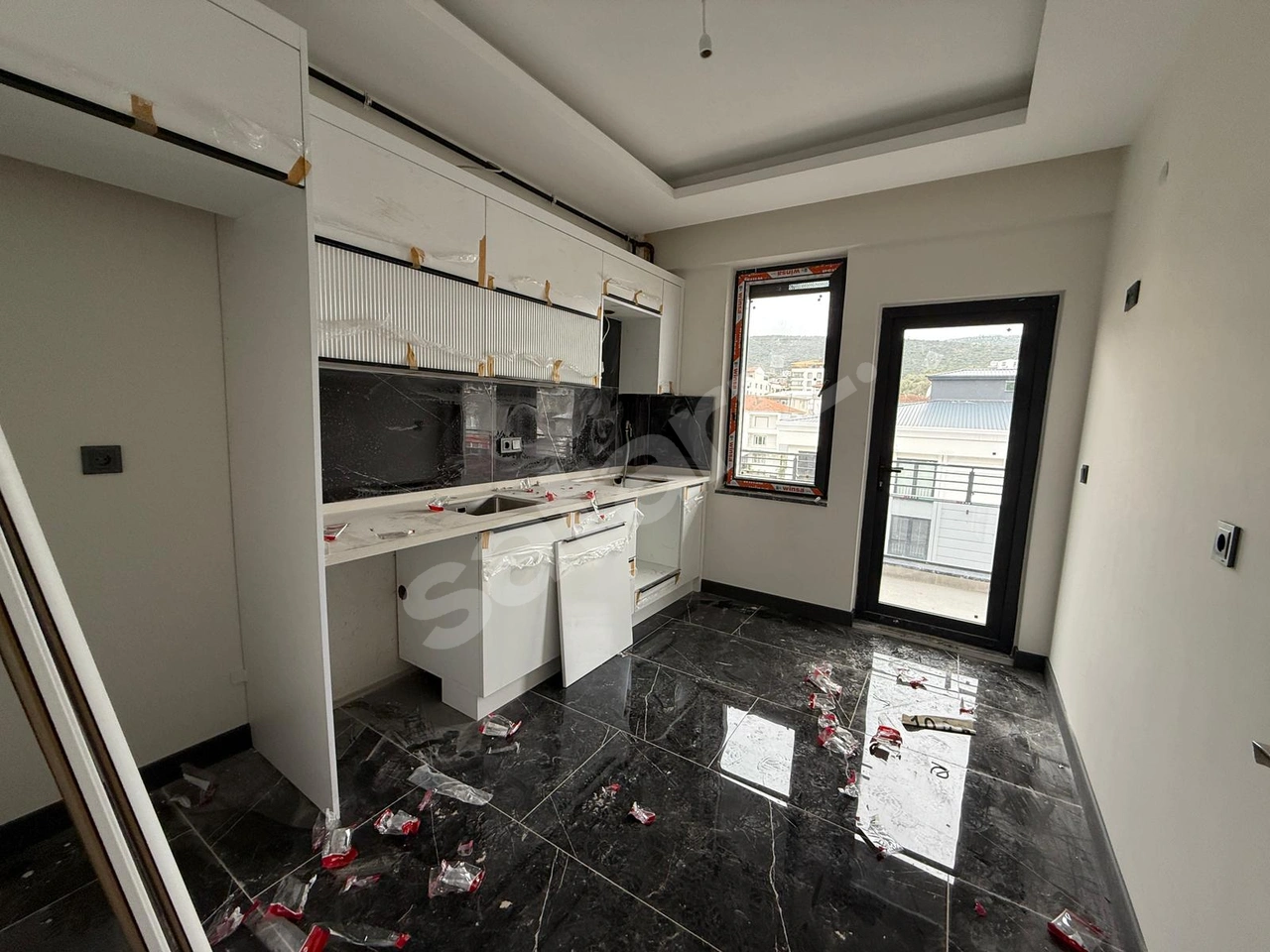 ELBİR EMLAK'TAN SİTELERDE SIFIR 2+1 SATILIK DAİRE