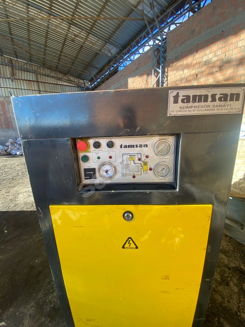 22Kv  Tamsan Tvk 3800 Revizyonlu Vidalı  Kompresör