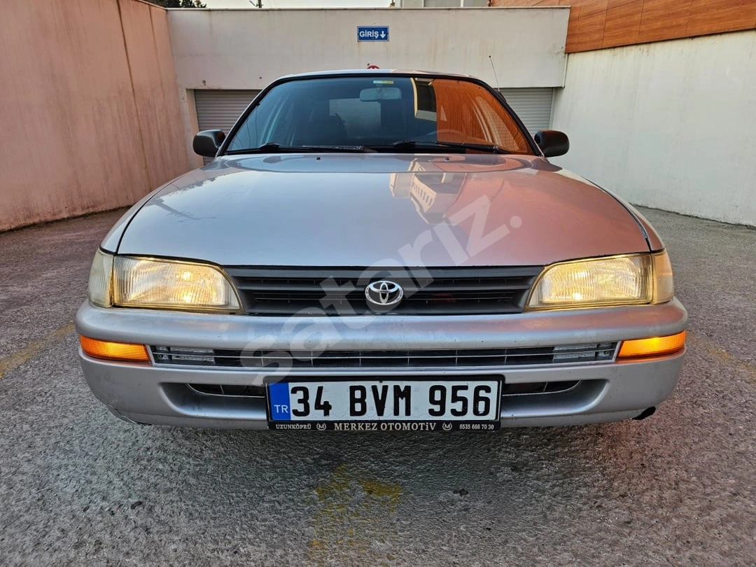TOYOTA COROLLA 1.3