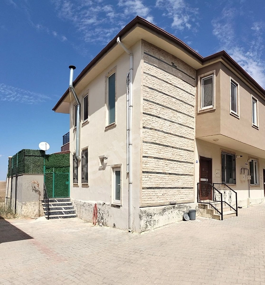 KÖRKÜN BEYKOZ VİLALARINDA SATILIK LÜKS VİLLA