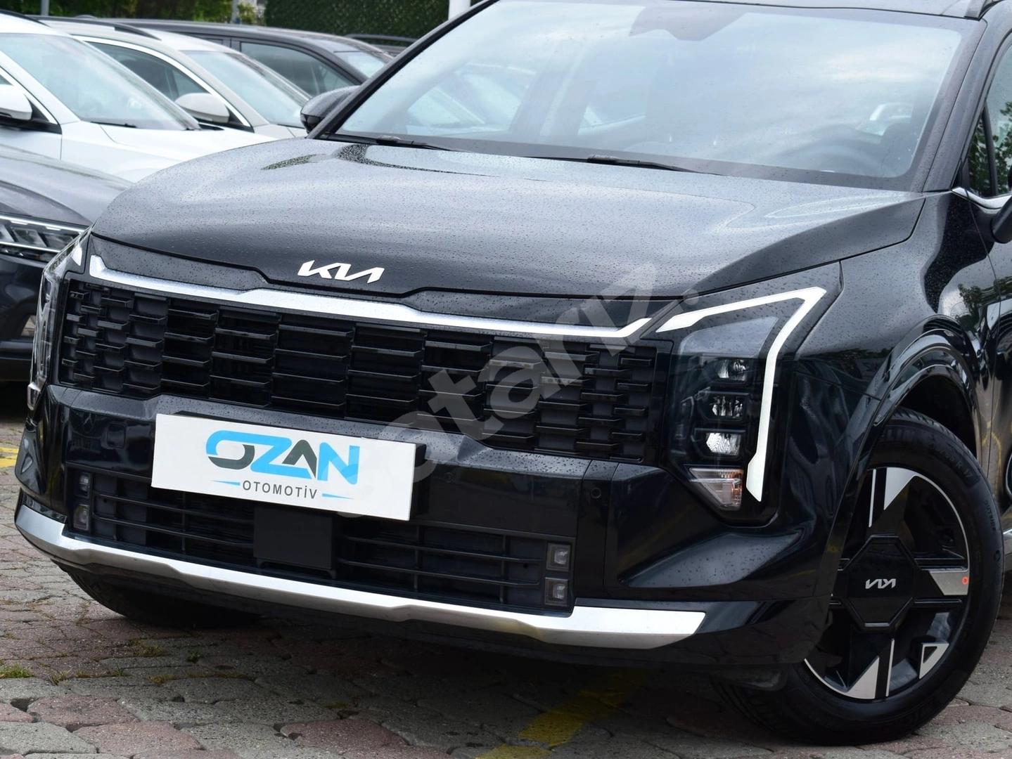 MAZDA OZAN'DAN 10 BİNDE 2025 KIA SPORTAGE COOL CAM TAVAN BOYASIZ
