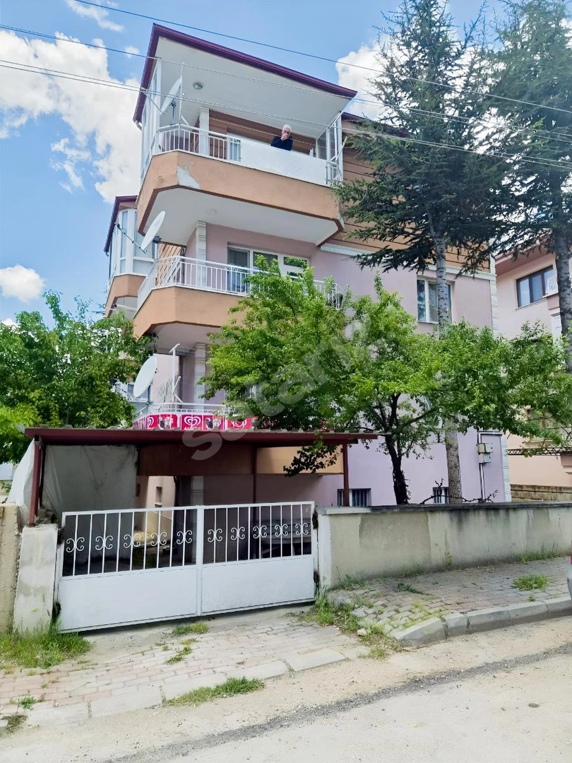 Mareşalde Bakımlı 3+1 Kiralık Daire