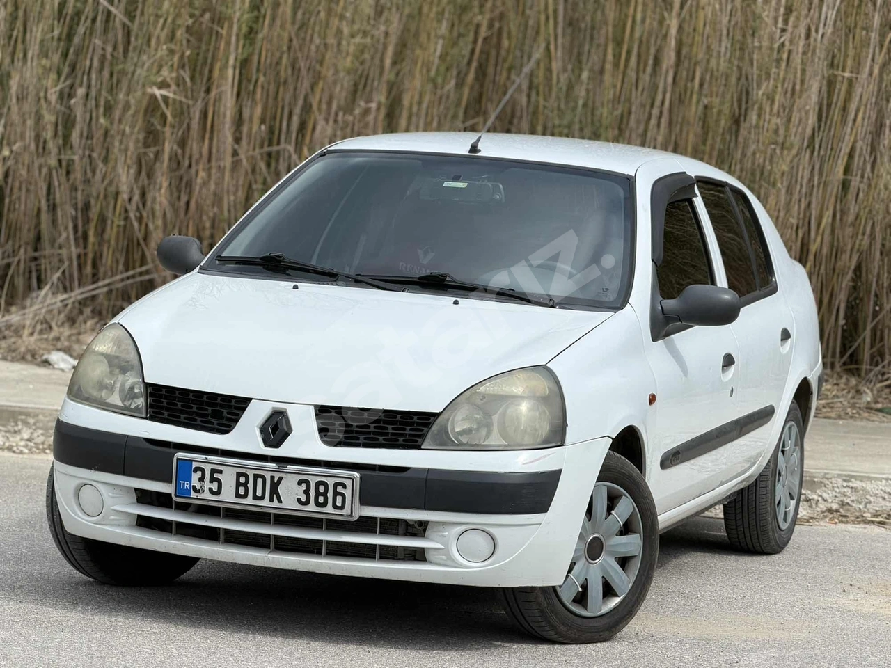 İNCELER OTOMOTİV'DEN 2002 RENAULT CLİO 1.5 DCİ 255.000KM ORJNL
