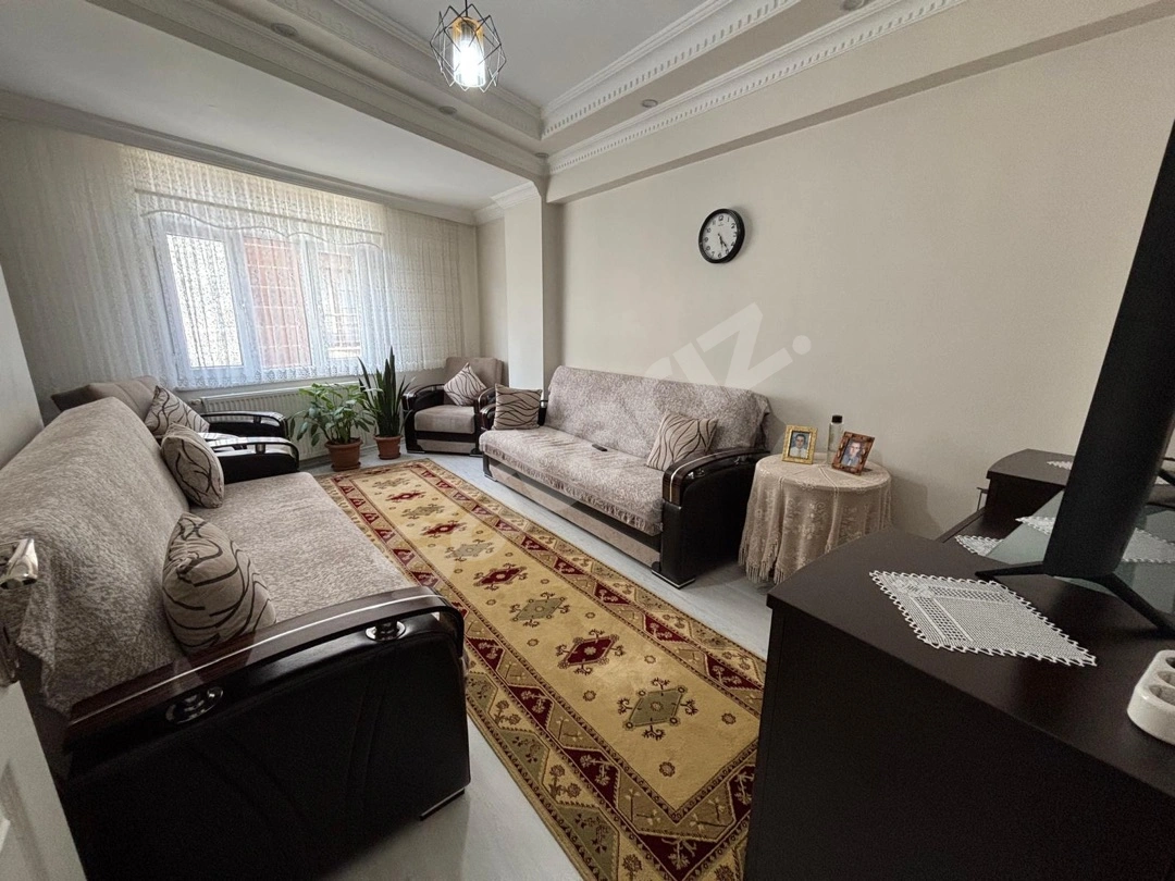 ÖZGÜR İNSAAT'TAN FIRSAT DAIRE TRANVAYA 1 DK MESAFEDE FIRSAT