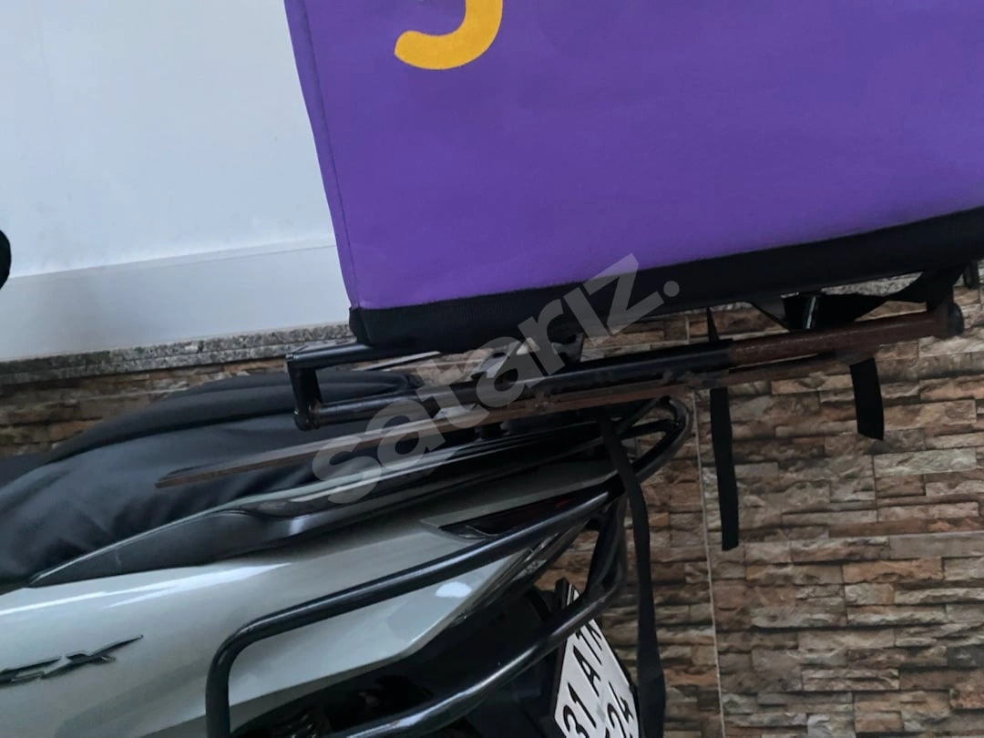Özel Üretim Pcx Uyumlu Çanta Demiri