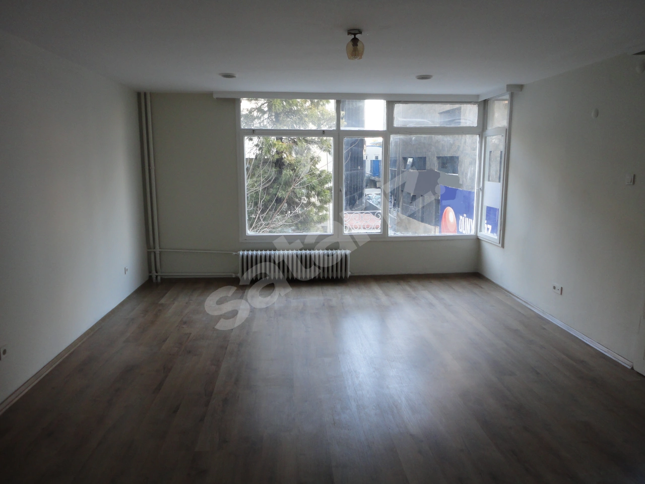 Prestijli Konumda, Alsancak Dünya Göz Karşısı, Tabela Değeri Yüksek, 3+1 Ofis & Muayenehane