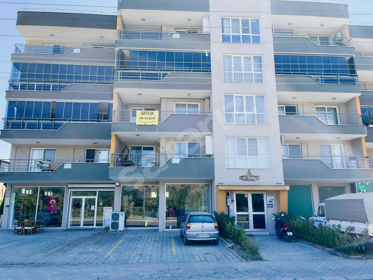 MİRAY EMLAKTAN İSABEYLİDE DOĞALGAZLI SATILIK GENİŞ 3+1 DAİRE