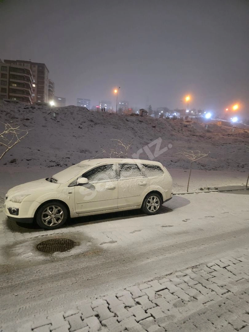 Beyaz Ford Fokus STATION WAGON
