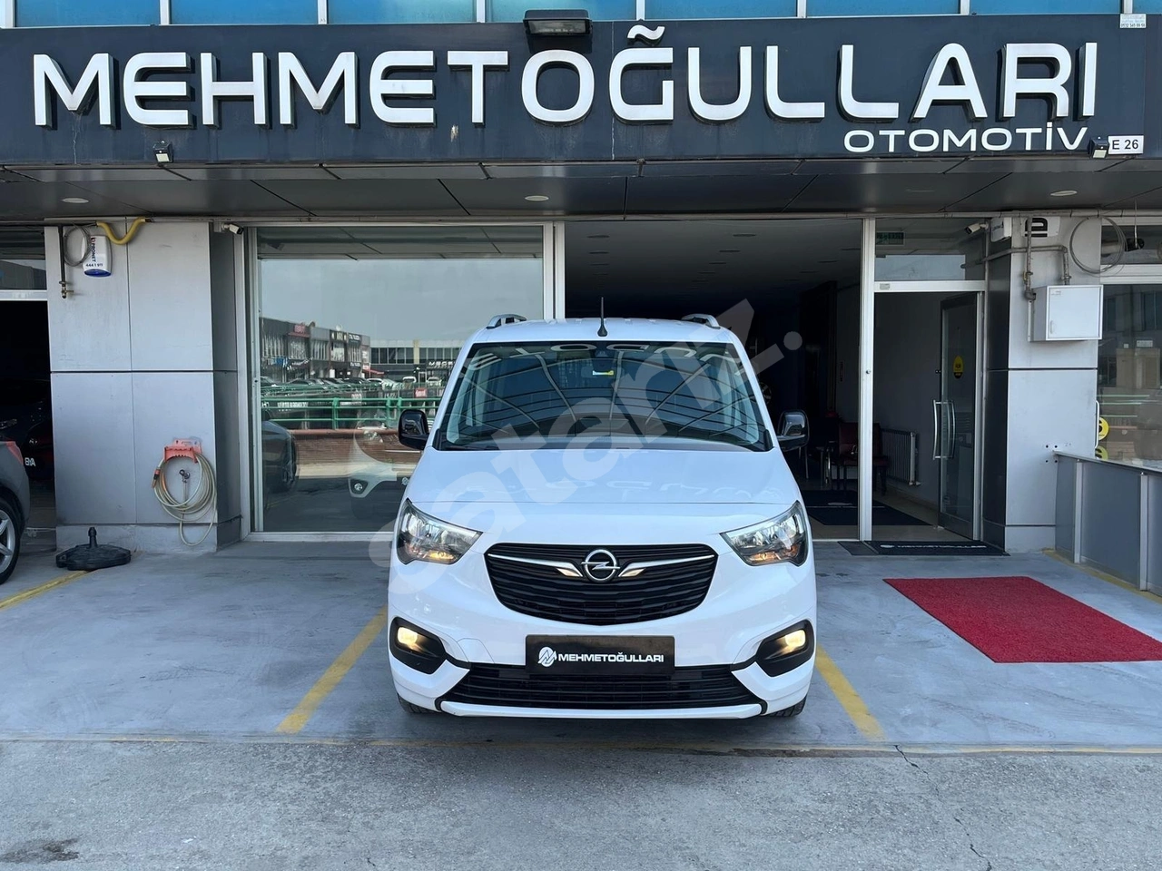 FULL+FULL 4 CAM OTOMATİK SERVİS BAKIMLI KART TAKSİT TAMAMI KREDİ