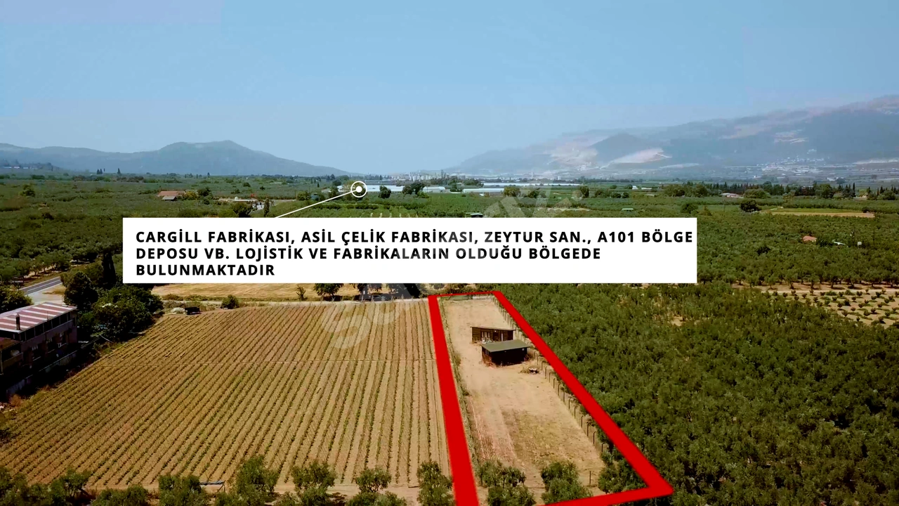 KALE YATIRIMDAN YENİGÜRLEDE RESMİ YOLA CEPHE1400m² 2 BUNGALOV EV