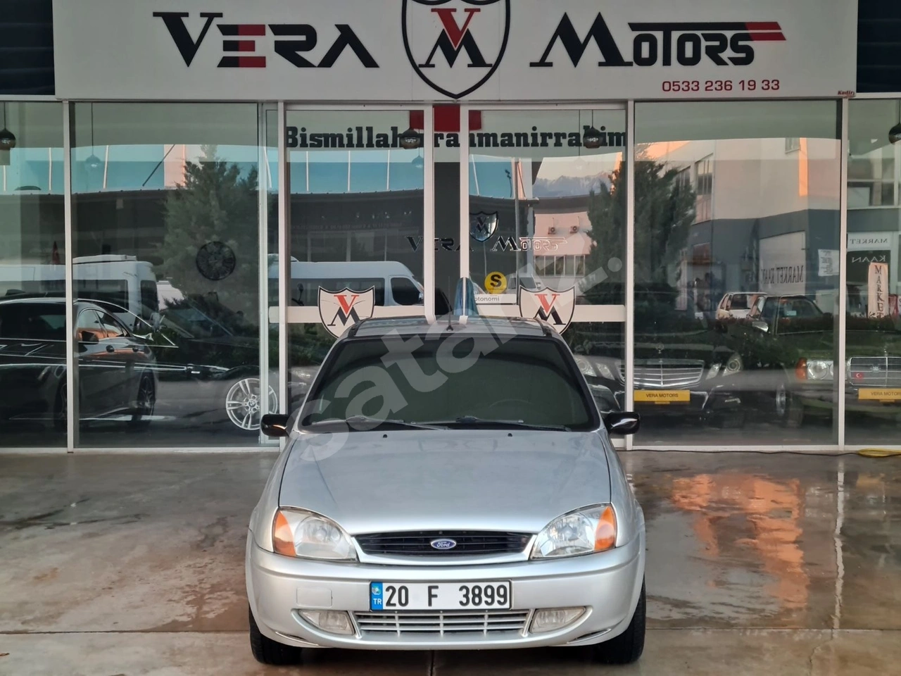 2001 MODEL FORD FİESTA 1.25 GHİA