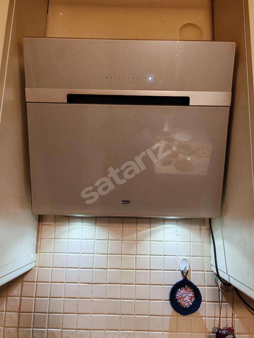 Beko Duvar Tipi Dokunmatik Cam Davlumbaz