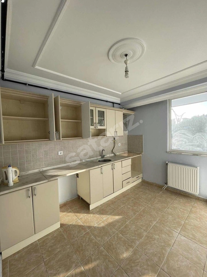 ŞEHRİN TAM MERKEZİNDE KİRALIK 3+1 DAİRE