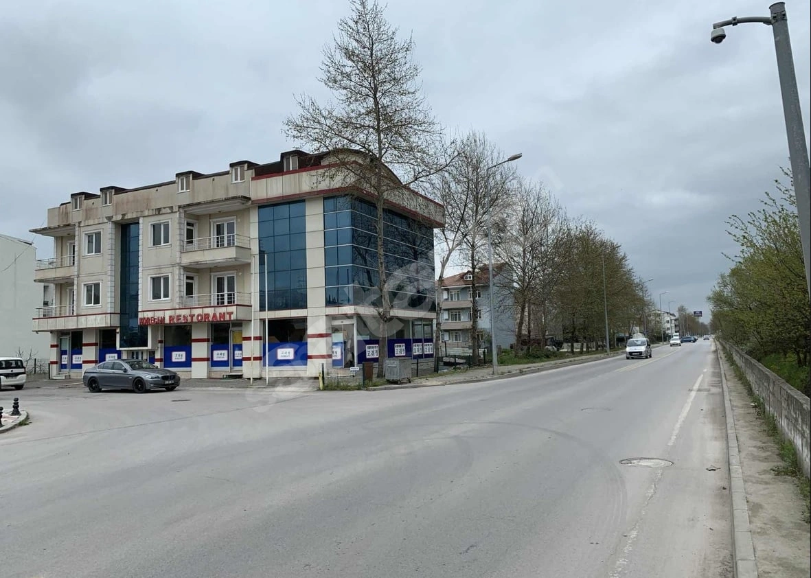 ALİ KAHYA MERKEZDE SATILIK BİNA