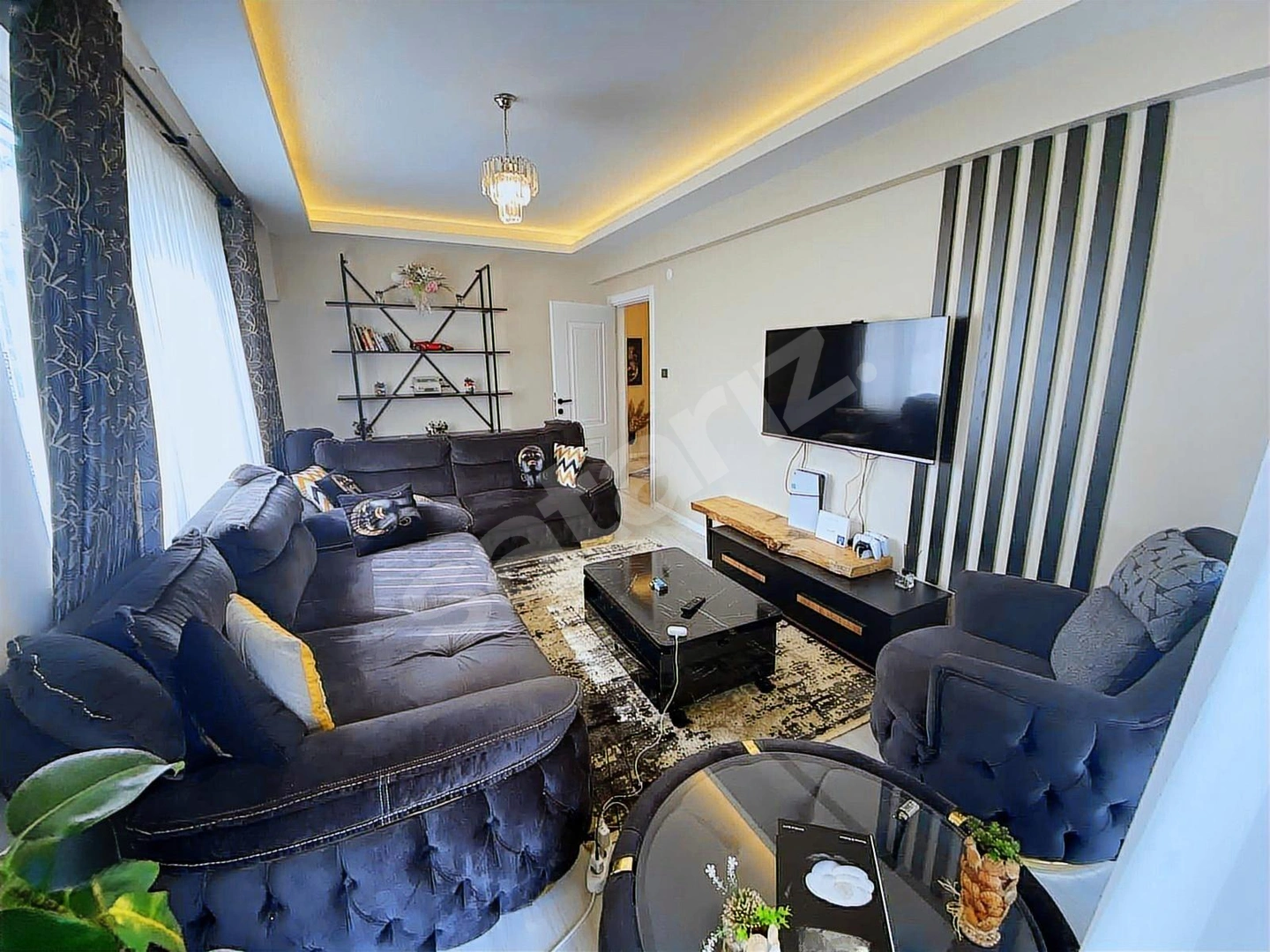 REMAX KUZEYDEN İNCESUDA DENİZE YAKIN YAZLIK