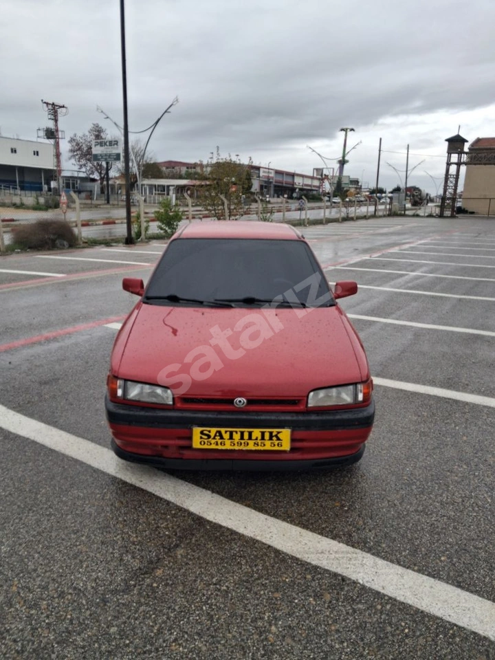 MAZDA 323