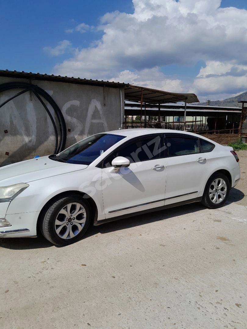 2011 Model C5