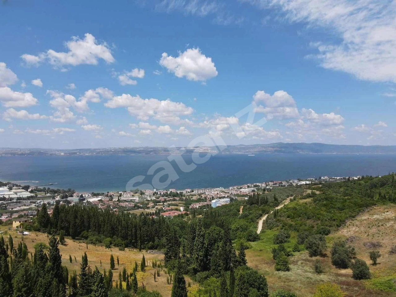 KARAMÜRSEL DEREKÖY DENİZ MANZARALI SATILIK ARSA TOPLAM 16.063M²