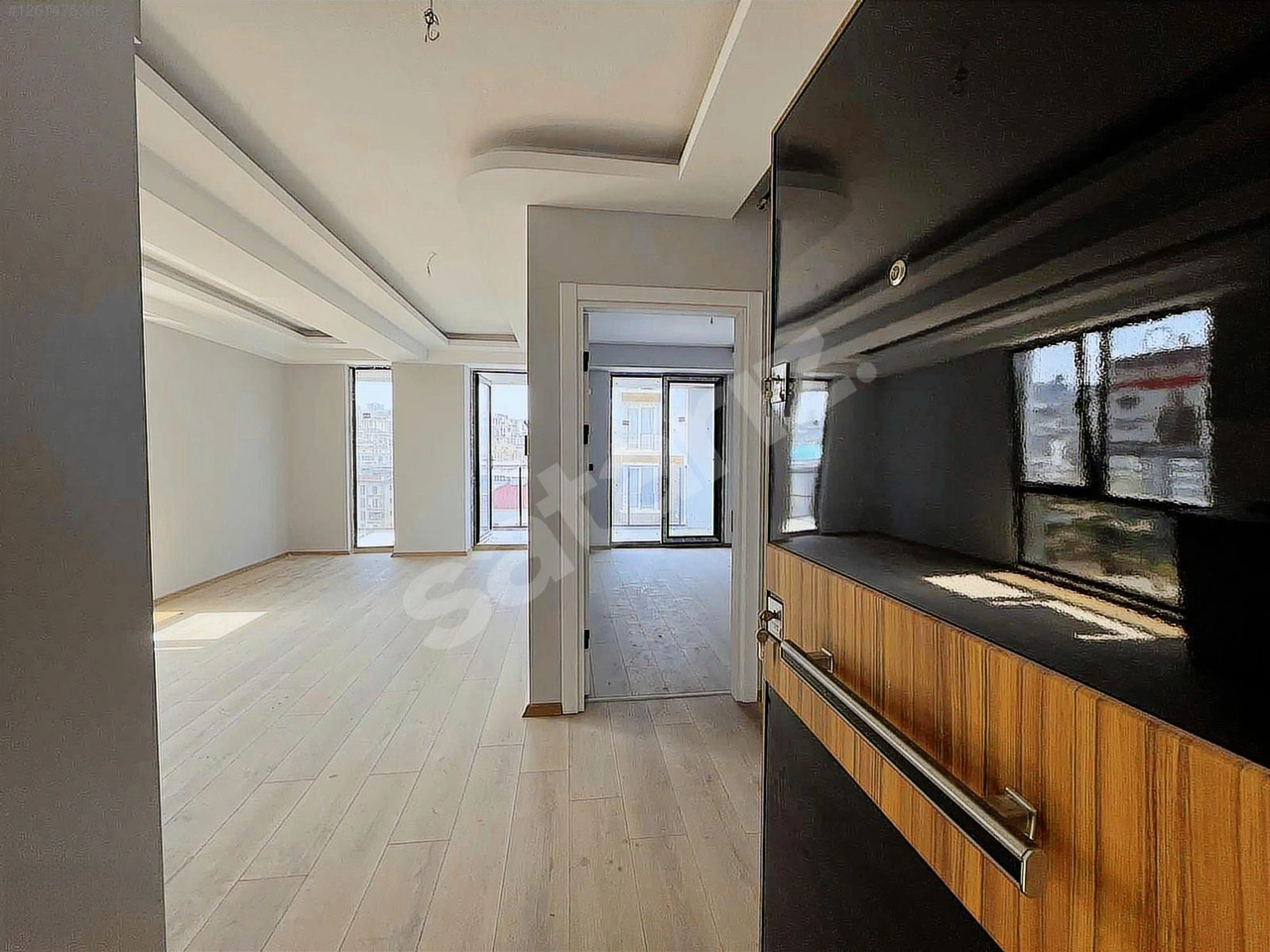 REMAX HÜSAMETTİN DURSUNDAN ATATÜRK BULVARINDA LÜKS 1+1
