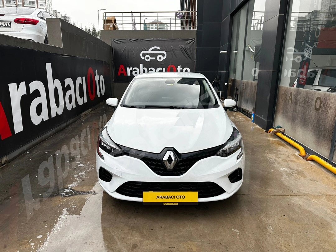 ARABACI OTODAN 2021 OTOMATİK DÜŞÜK KM CLIO 700BİN KREDİ