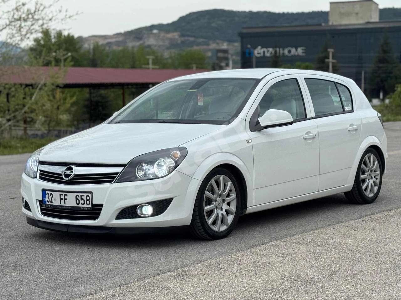2012--BEYAZ--MASRAFSIZ--YETKİLİ SERVİS BAK