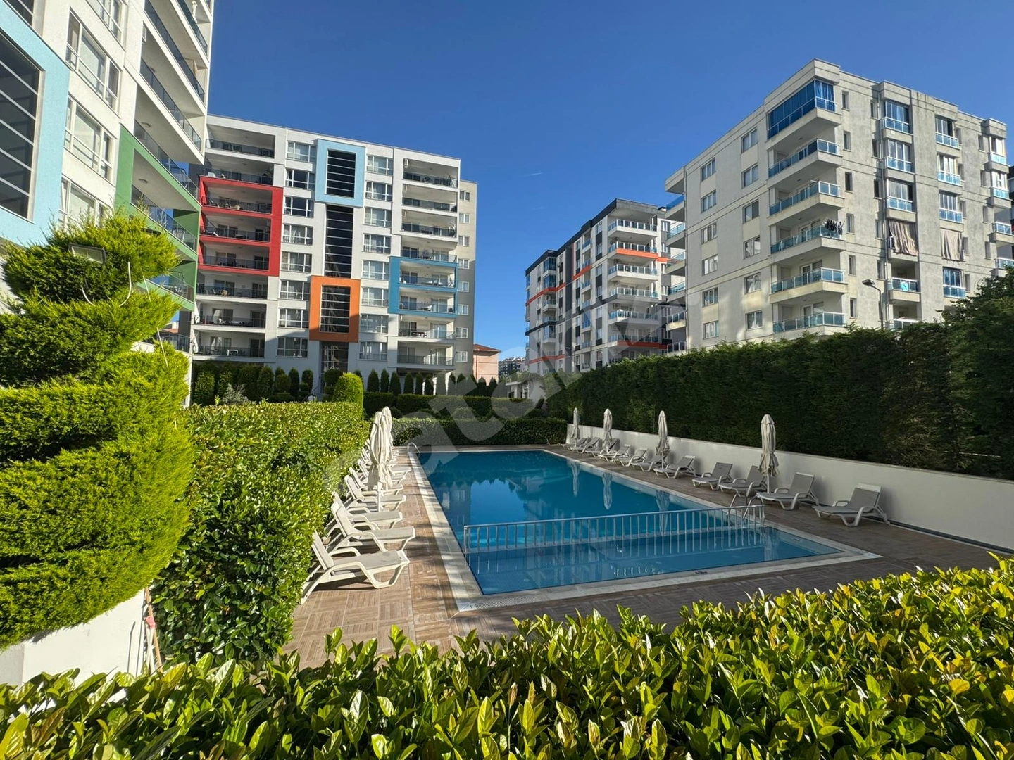 DIALOG MYRA dan GÖKKUŞAĞI KONUTLARINDA KİRALIK 3+1 DAİRE