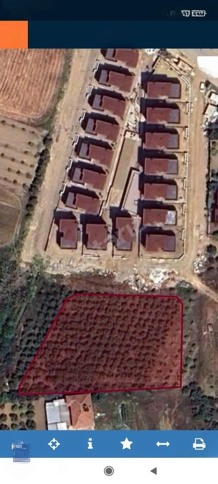 SİDE DE SATILIK ARSA MERKEZİ VE HAVADAR KONUMDA