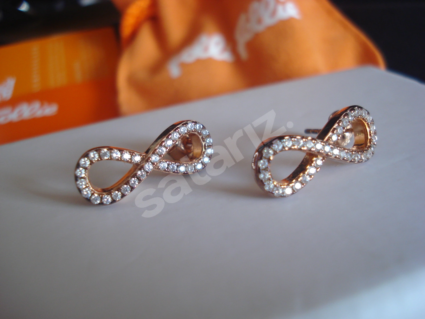 ORJİNAL SIFIR FOLLİ FOLLİE KÜPE