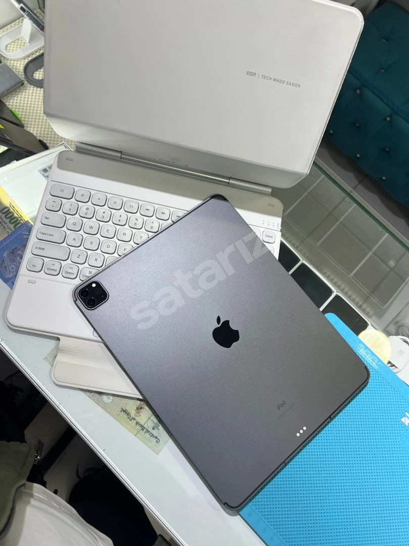 İpad Pro 12.9 İnç (5.nesil )  M1 İşlemci 512gb