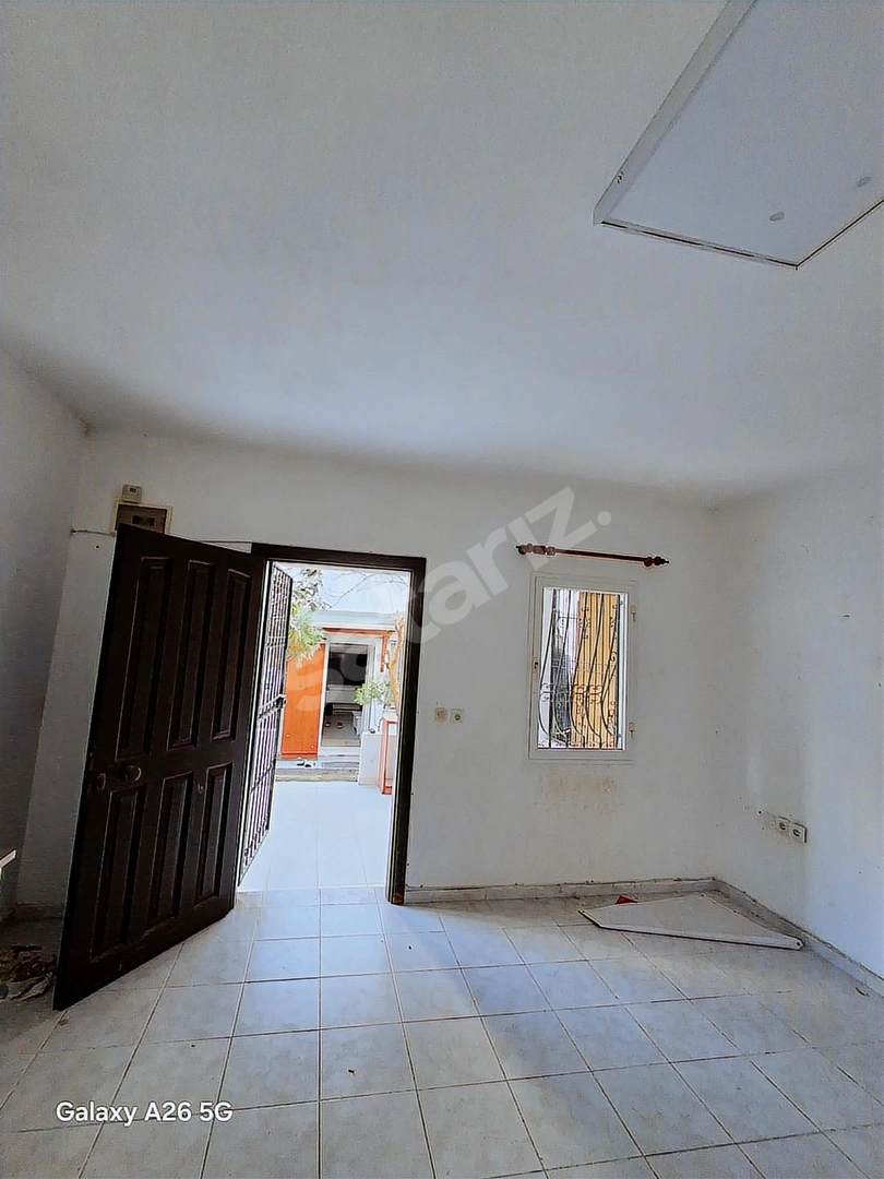 Yatırımlık Bodrum Eskiçeşmede 1+1 2+1 Çevirilir Uygun Bahçe Katı