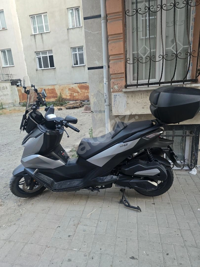Sahibinden VOGE SR3 SE 2025 Model 7500km