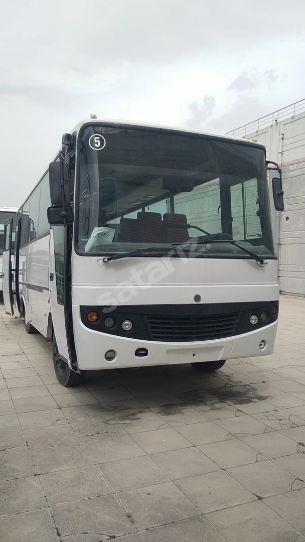 6 AY SIFIR FAİZ KOÇASLANLAR2'DE ISUZU ROYAL 27KİŞİLİK OTOBÜS