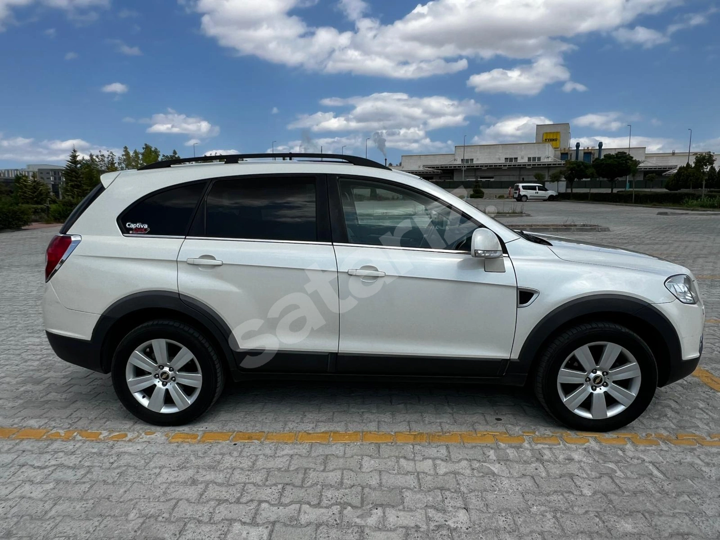 BAKIMLI,TEMİZ CHEVROLET CAPTİVA